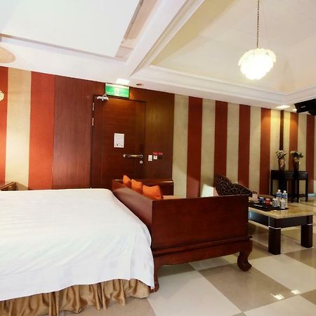 Q Motel精品旅館 Tucheng Exterior foto